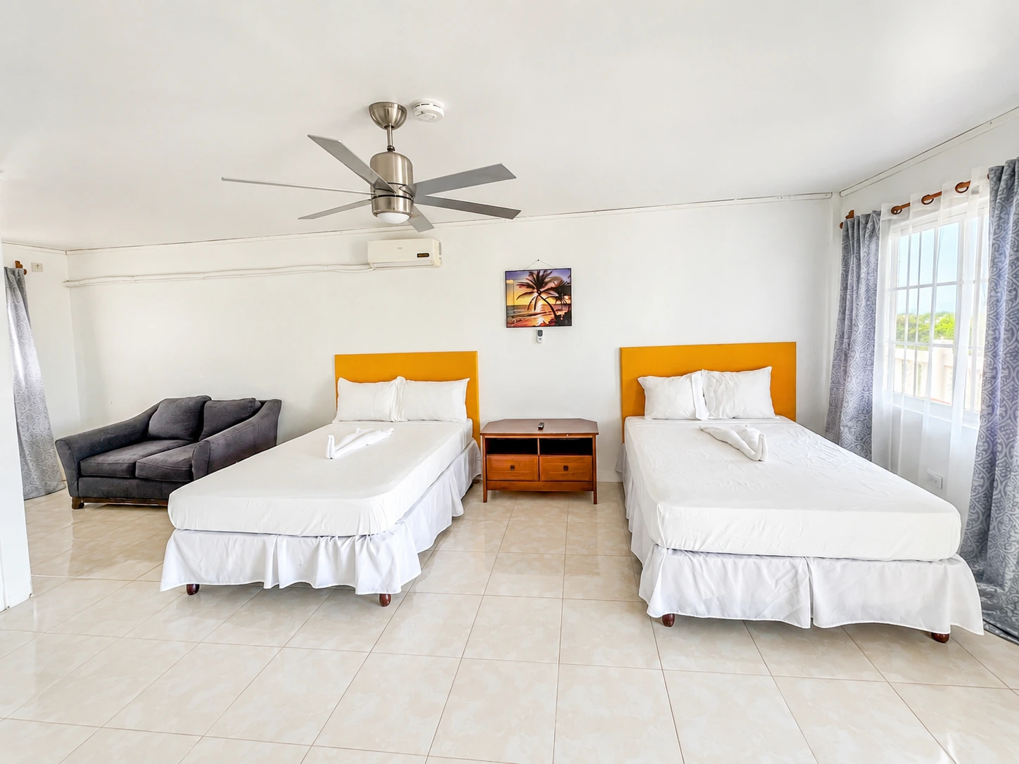 Coastal Vista Room 5